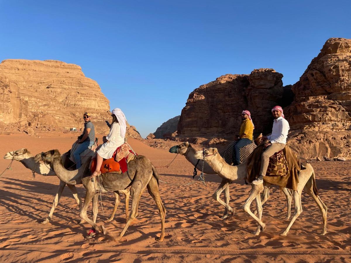 Zawaideh Desert Camp Hotel Wadi Rum Ngoại thất bức ảnh