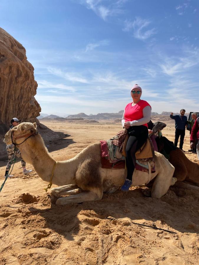 Zawaideh Desert Camp Hotel Wadi Rum Ngoại thất bức ảnh