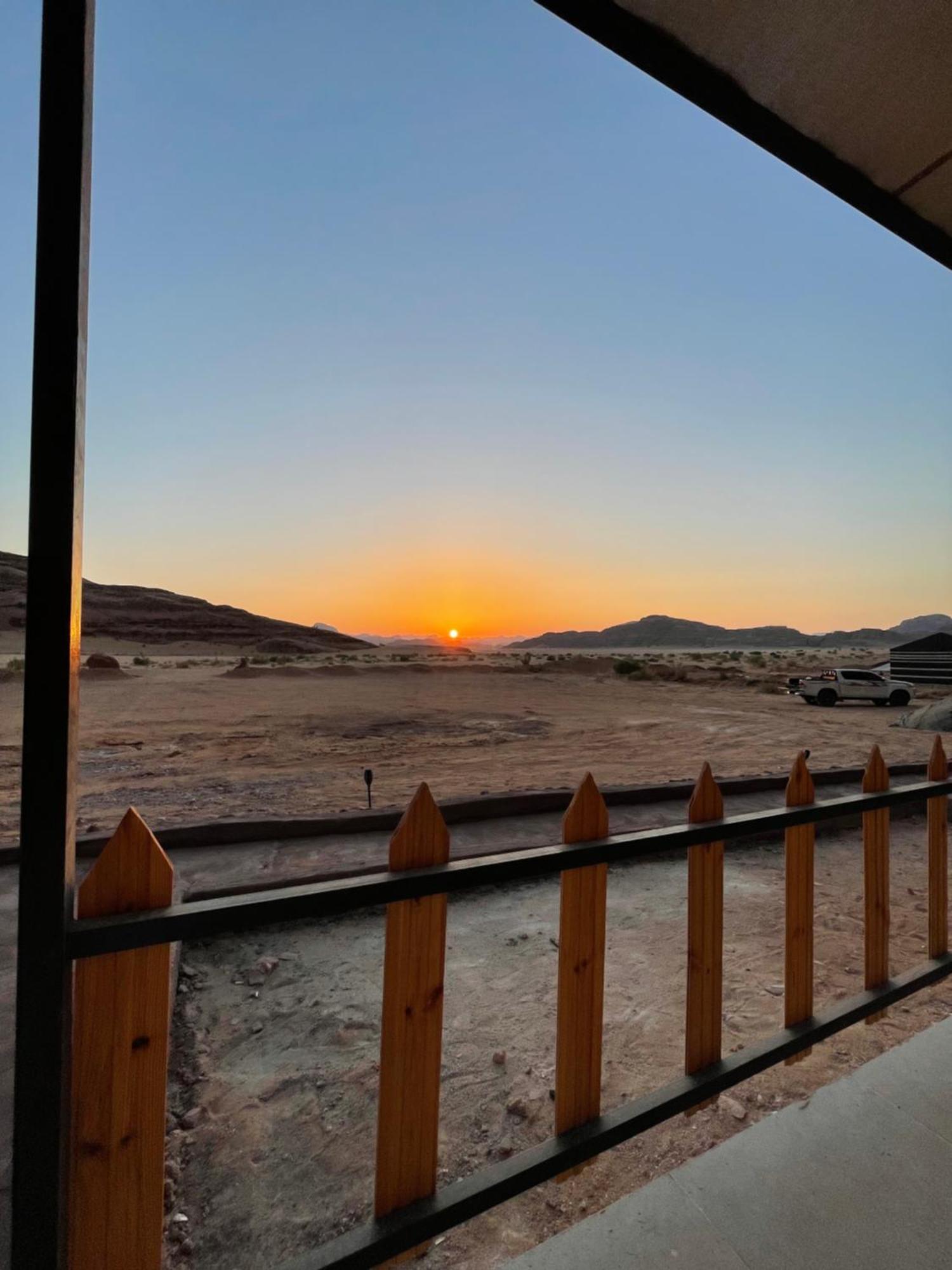 Zawaideh Desert Camp Hotel Wadi Rum Ngoại thất bức ảnh